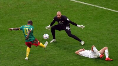 Jual Beli Serangan, Kamerun Tahan Imbang Serbia 3-3