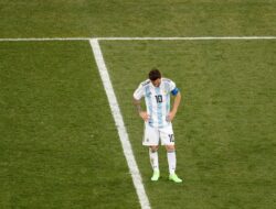 High Defensive Line Arab Saudi Buat Lionel Messi Frustasi