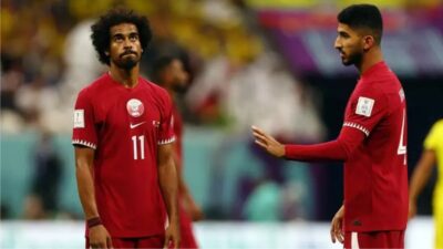 Sejarah Baru Qatar: Tuan Rumah Piala Dunia Pertama yang Kalah di Laga Pembuka