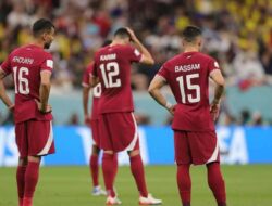 Kalah Lagi, Qatar Tim Pertama yang Tersingkir Dari Piala Dunia 2022