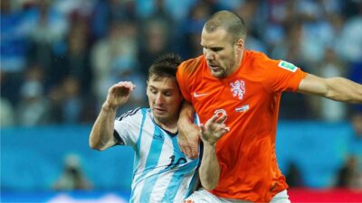 Duel Klasik Belanda vs Argentina, Legenda De Oranye Bongkar Tutorial Hadapi La Pulga
