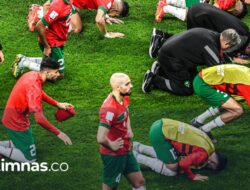 Hasil pertandingan Prancis vs Maroko, Meski Kalah Hakimi dkk Tetap Sujud Syukur
