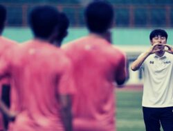 Tanggapan Haru Shin Tae-yong Ketika Suporter Dapat Izin Dukung Timnas Indonesia