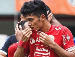 Gantikan Peran Krmencik, Aji Kusuma Tampil Cantik di Laga Persija vs PSM Makassar dengan Cetak Brace