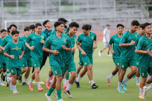 Suasana latihan Persebaya Surabaya menyambut Liga 1 musim 2023/2024 Dok. Persebaya Surabaya