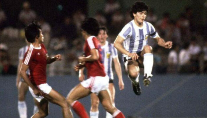 Zulkarnaen Lubis: Maradona Asia Yang Pernah Berhadapan Dengan Maradona Asli