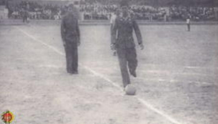 Jendral Sudirman Menendang Bola