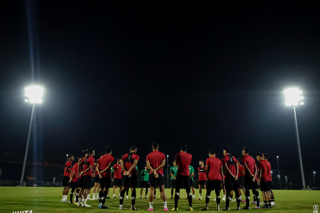 Timnas Indonesia senior tengah menggelar latihan