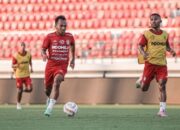 Irfan jaya kembali berlatih bersama Bali United