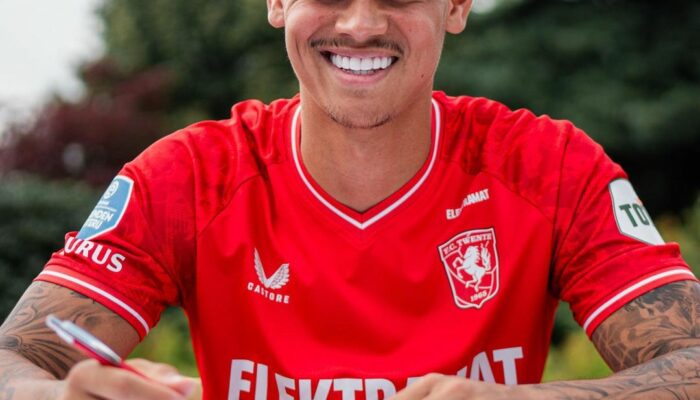 Kabar Pemain Keturunan Grade A, Mees Hilgers Perpanjang Kontrak dengan Twente FC