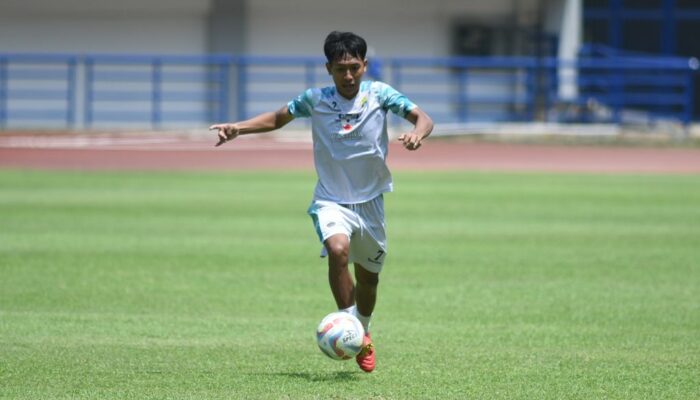 Lawan PSS Sleman, Persib Bandung Incar Kemenangan Usai Tak Terkalahkan dalam 9 Pertandingan