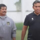 Bima Sakti dibantu Indra Sjafri analisa timnas Ekuador jelang Piala Dunia U17 (IG futboll.indonesia)