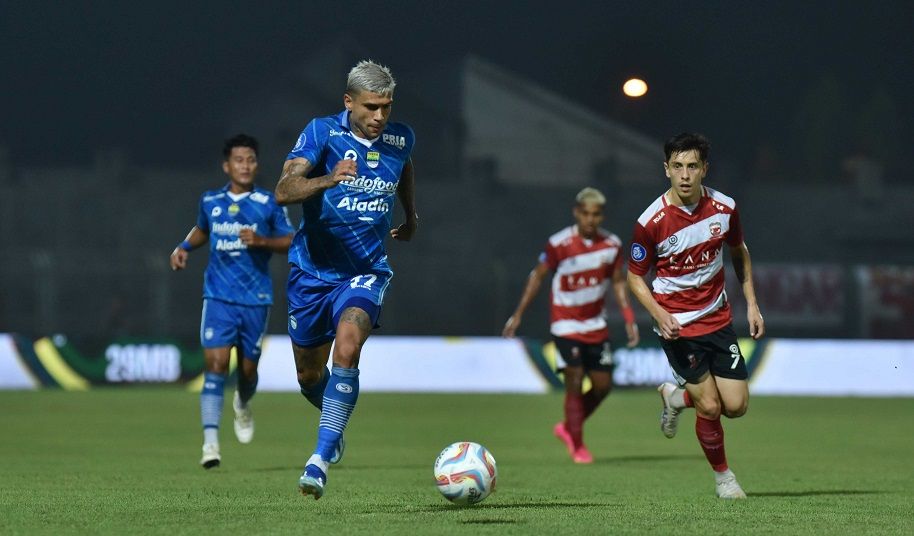 Persib Bandung berhasil kalahkan Madura United