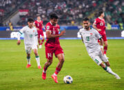 Momen Timnas Indonesia bertanding melawan Irak.