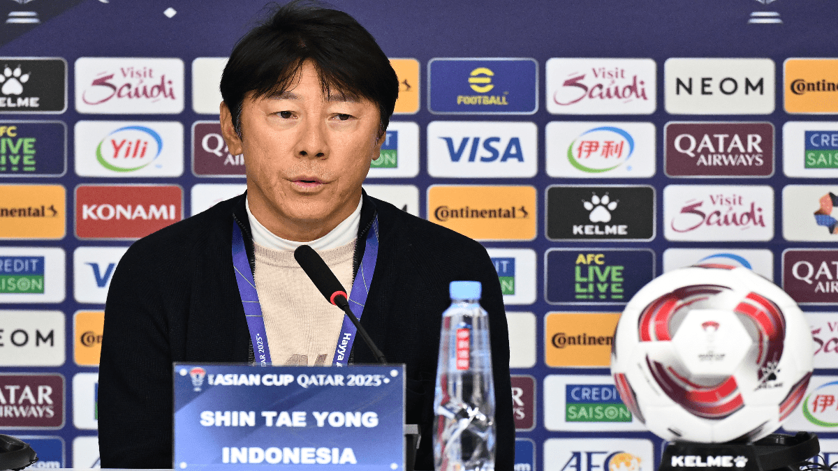 Shin Tae-yong membeberkan apakah Timnas Indonesia akan tiru Irak untuk kalahkan Jepang.